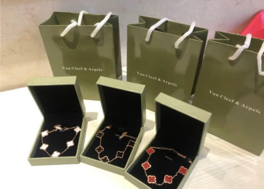 Pulseras Van Cleef &amp; Arpels Elegantes