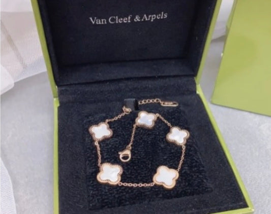 Pulseras Van Cleef &amp; Arpels Elegantes